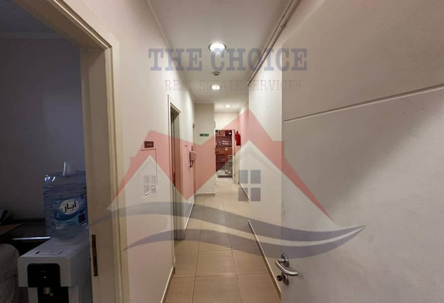 Fully Finished Medical Center for Sale in October – pohled 3