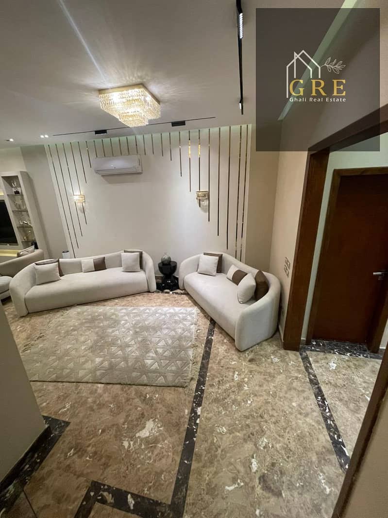 A special opportunity to buy a 280m townhouse inside the Zayed Dunes compound with ultra super lux finishing including the kitchen, air conditioning, and dressing in a prestigious and distinctive location. - Ansicht 6