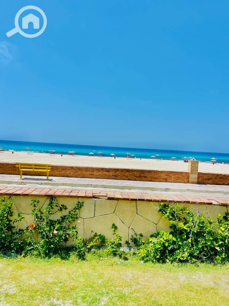 The best chalet in the first row of the sea in Ramses Village, North Coast, kilometer 45 - Ansicht 6