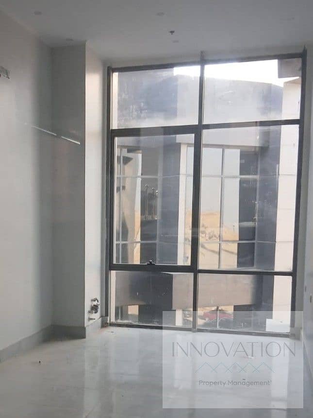 Commercial space 45 sqm for rent in a mall (3rd settlement) Prime location - Ansicht 5