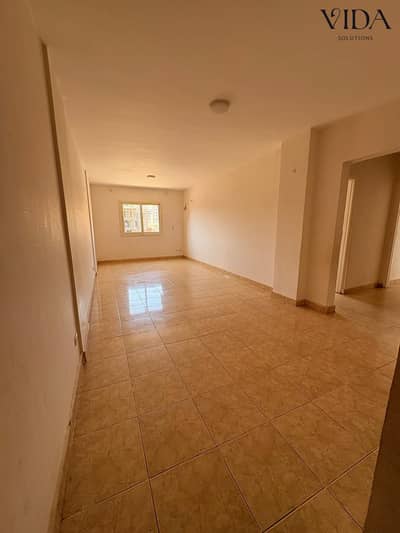 شقة 3 غرف نوم للبيع في 6 اكتوبر، الجيزة - 1756a929-4304-47dc-8c8e-6b2c305fbb41. jpg