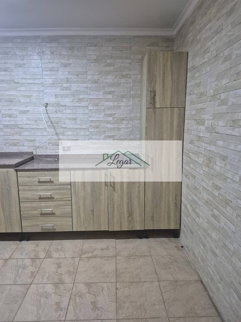 Apartment for Rent in Zayed Dunes – 3 Bedrooms + Kitchen – Great Deal - Widok 4