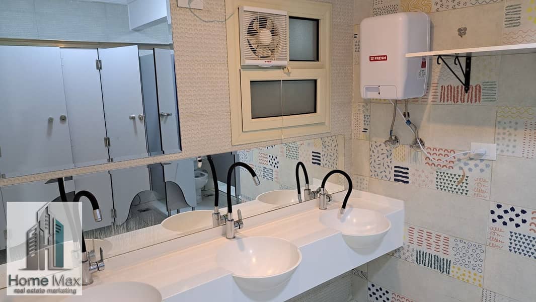 Office space for rent with air conditioning suitable for all companies and administrative offices in front of Beverly Hills, Sheikh Zayed - Ansicht 5
