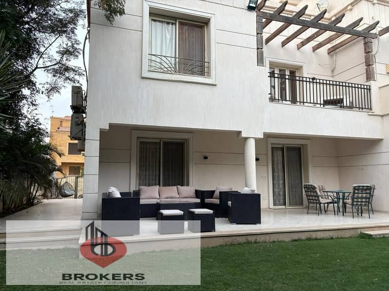 twin house for sale in la terra new cairo Very prime location under market price - Mehr