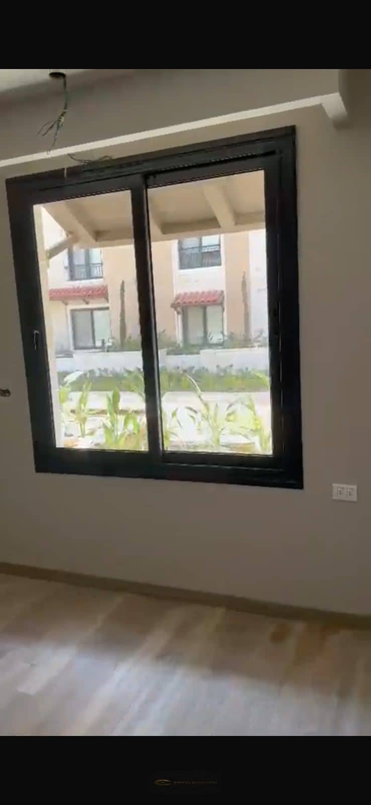 Apartment for sale inside Village West compound in Sheikh Zayed, ground floor with garden, area of 149 m, special view inside the compound. - Widok 2
