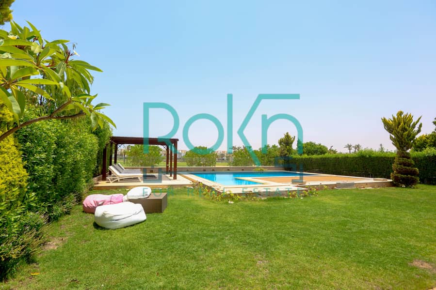 5 1 - Outdoor Space Swimming Pool + Garden (8). jpg