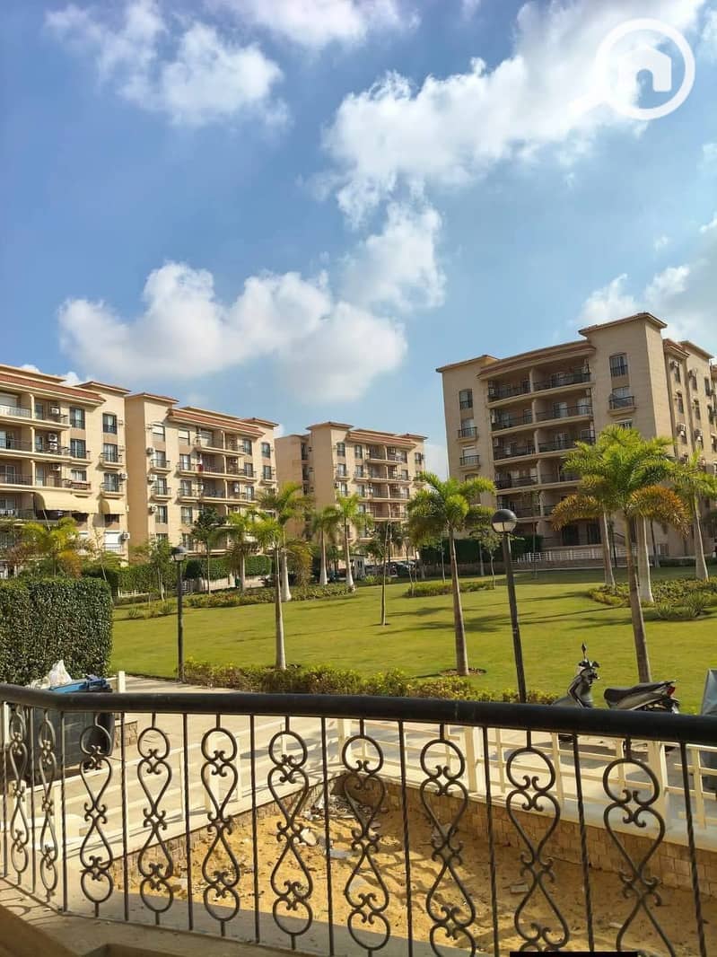 For sale in Al Rehab – Phase 7 – Ground-floor unit with a distinctive private garden 214 m² interior area + 65 m² garden Wide garden view Layout: Spac - Bild 2