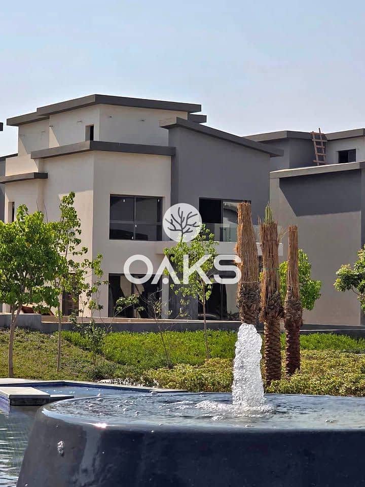 villa ready to move for sale with 35% Discount in creek town compound in prime location directly on Suez road - Ansicht 6
