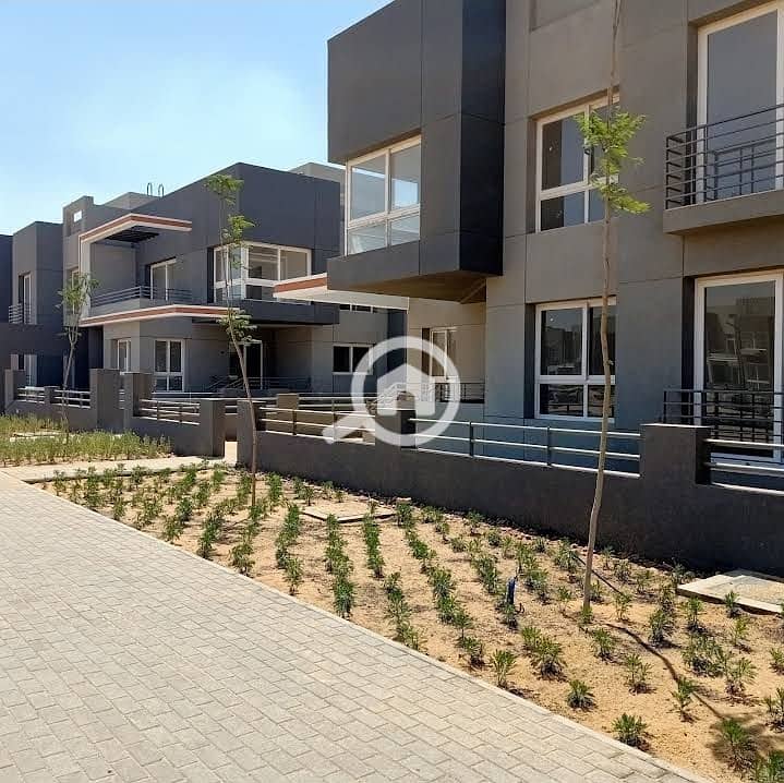 Townhouse for sale in Kyan compound next to Grand Heights and Dahshour connection - Ansicht 5