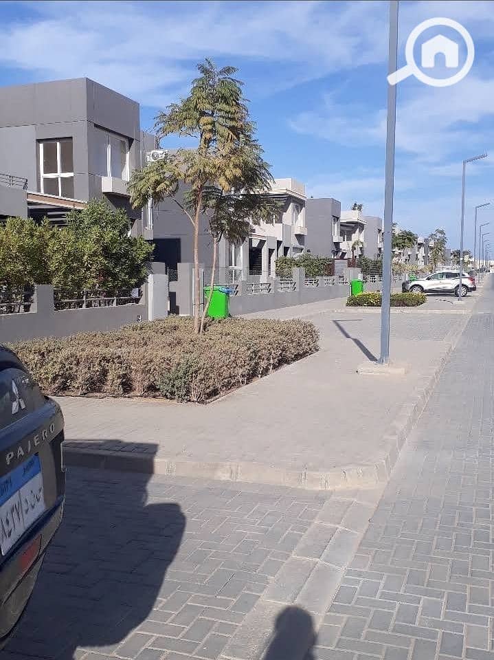 Townhouse for sale in Kyan compound next to Grand Heights and Dahshour connection - Ansicht 6