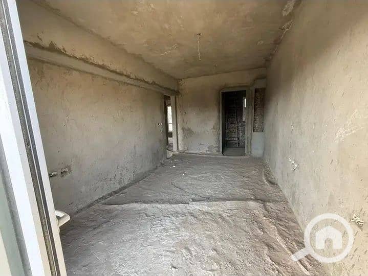 8 1000184008. jpg