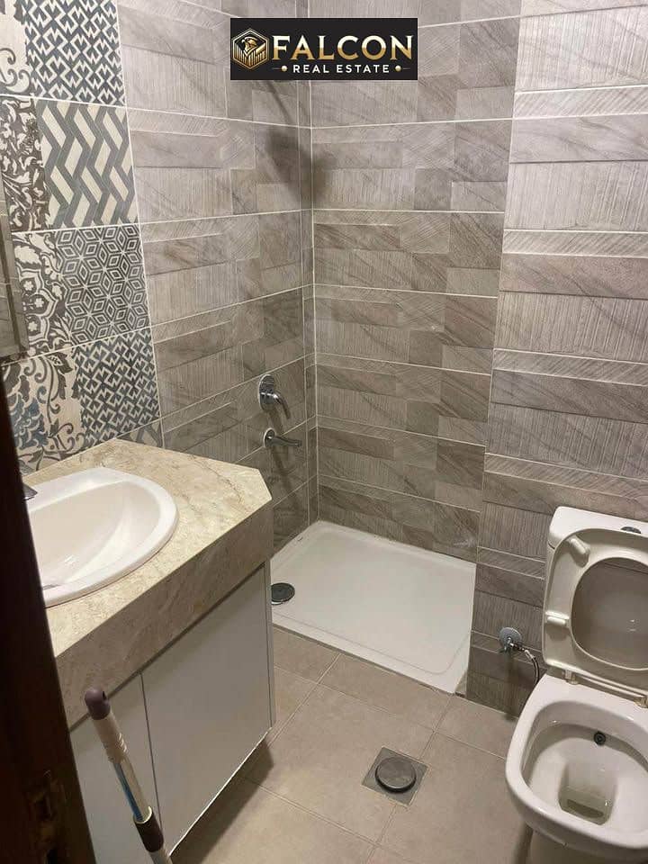 Recieve immediatly aReady To Move Chalet Beside with Marassi and Fully Finished Direct On the Pool with Sea View in La Vista Cascada Sidi Abd Elrahman - Ansicht 5