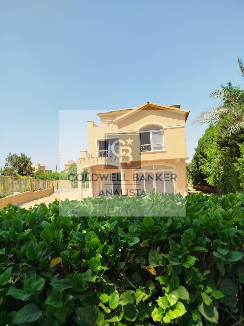 standalone for sale under market price in golden square prime location semi finshed 550m new cairo. - Widok 5