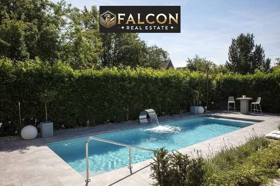 VIP villa views from all rooms facing clubhouse with 25% off in New Cairo next to Swan Lake Hassan Allam compound minutes from al Rehab & Hyde Park - View 2