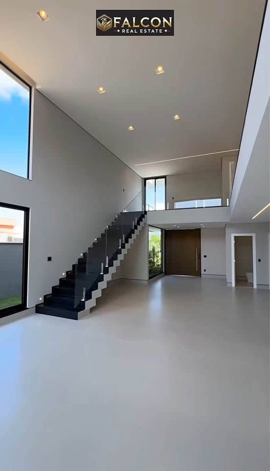 VIP villa views from all rooms facing clubhouse with 25% off in New Cairo next to Swan Lake Hassan Allam compound minutes from al Rehab & Hyde Park - View 4