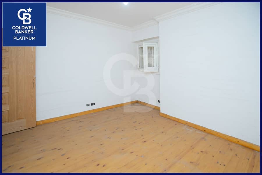 Apartment for sale 285m, Gleem (Rasmy Basha St Branched from Abdel Salam Aref) - Mehr