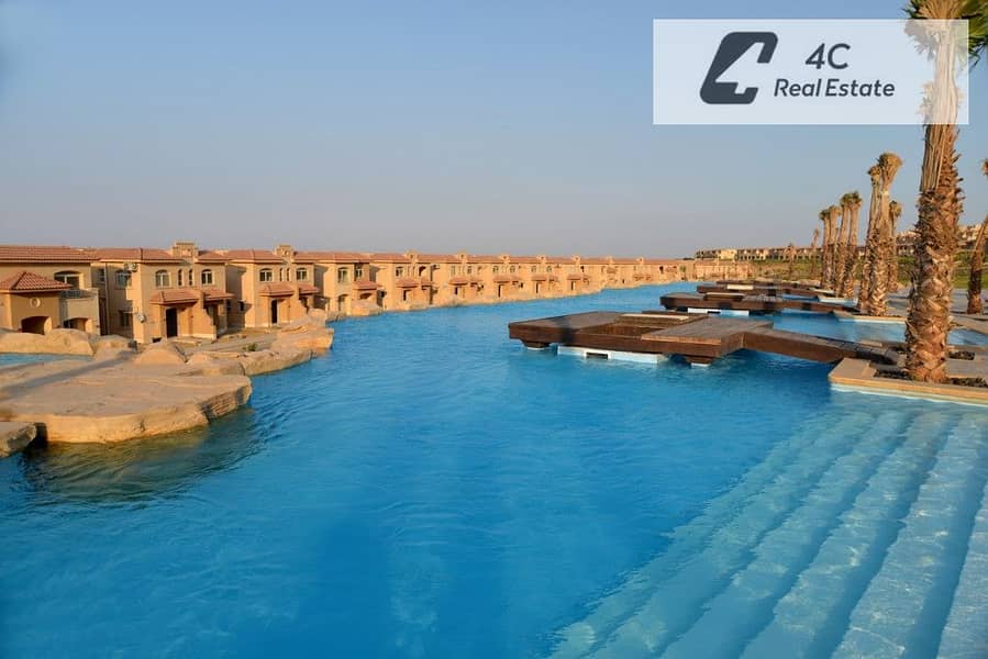 Under market price Townhouse for sale 150 m fully finished Prime location Second row directly on the sea in Telal Sokhna - Ansicht 2