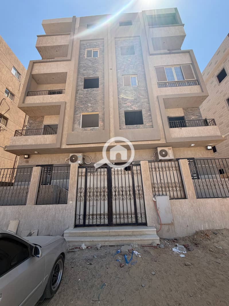 Touristic Area A, Hadayek October, near Fayoum Rd, Al Wahat Rd, Middle Ring Rd & Promenade. - Widok 2
