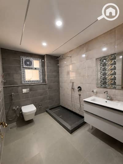 4 Bedroom Apartment for Sale in Sheikh Zayed, Giza - 1000048937. jpg 4 Bedroom Apartment for Sale in Sheikh Zayed, Giza - 1000048937. jpg