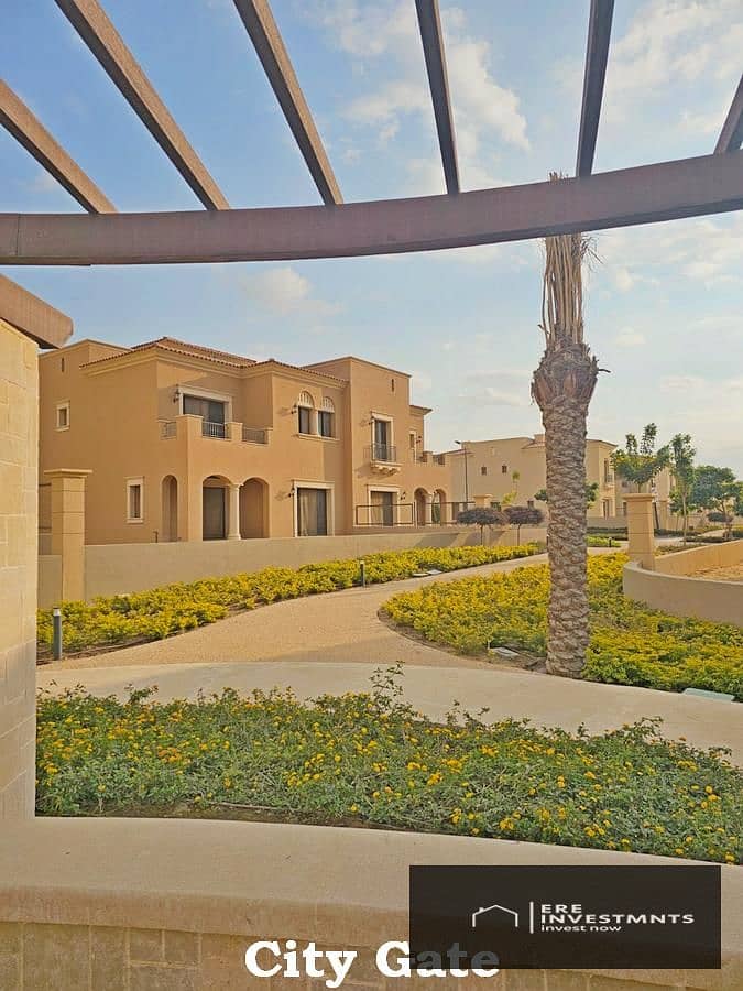 Corner Townhouse for sale in very prime location and best price in City Gate New Cairo – pohled 5