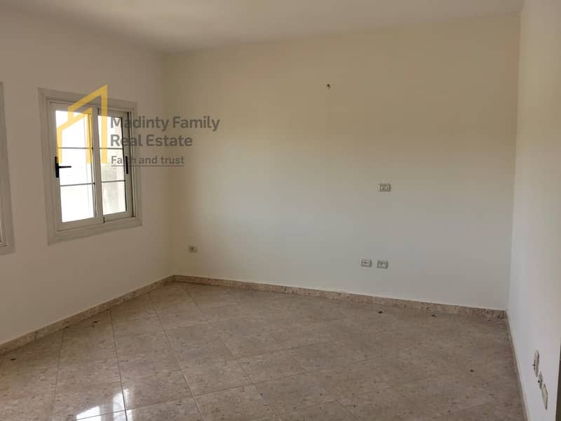 "For rent: Villa Model Y, wide garden view, prime location next to Al-Masjid Al-Abyad and Central Park - Ansicht 5