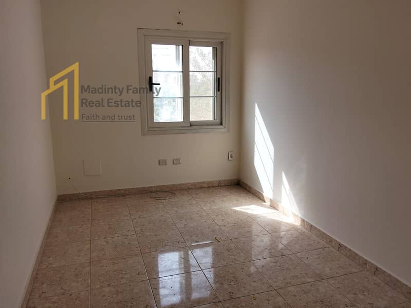 "For rent: Villa Model Y, wide garden view, prime location next to Al-Masjid Al-Abyad and Central Park - Ansicht 6