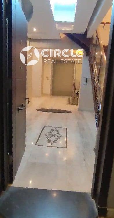 Fully Finished & Furnished 200m Duplex With 50m Garden For Rent In Village Gate 5th Settlement New Cairo Near AUC & Point 90 Mall - Więcej