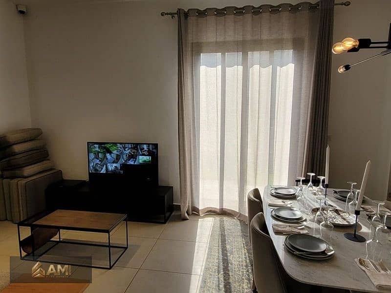 Town House Corner Fully Finished For Sale Early Delivery In Compound Mountain View Grand Valleys , New Cairo - Widok 3