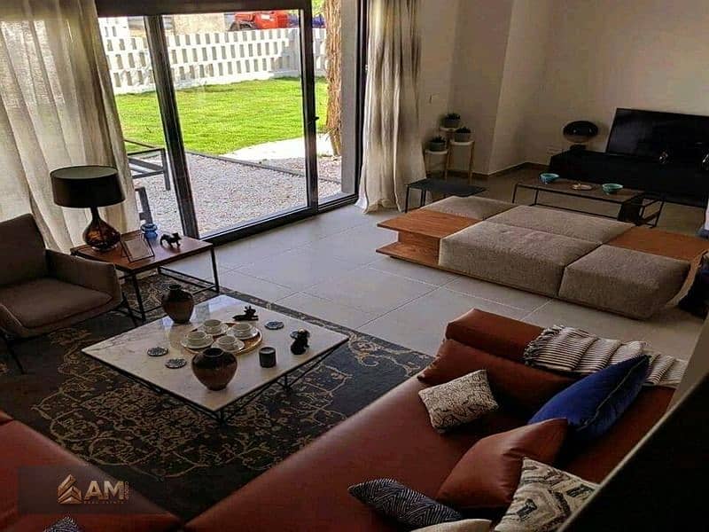 Town House Corner Fully Finished For Sale Early Delivery In Compound Mountain View Grand Valleys , New Cairo - Widok 4