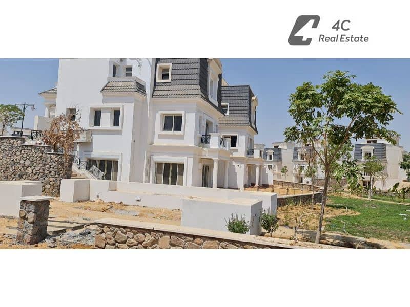 for sale villa standalone 5 bedrooms ready to move north direction view landscape in compound mountain view chill out park 6 occtober - Mehr