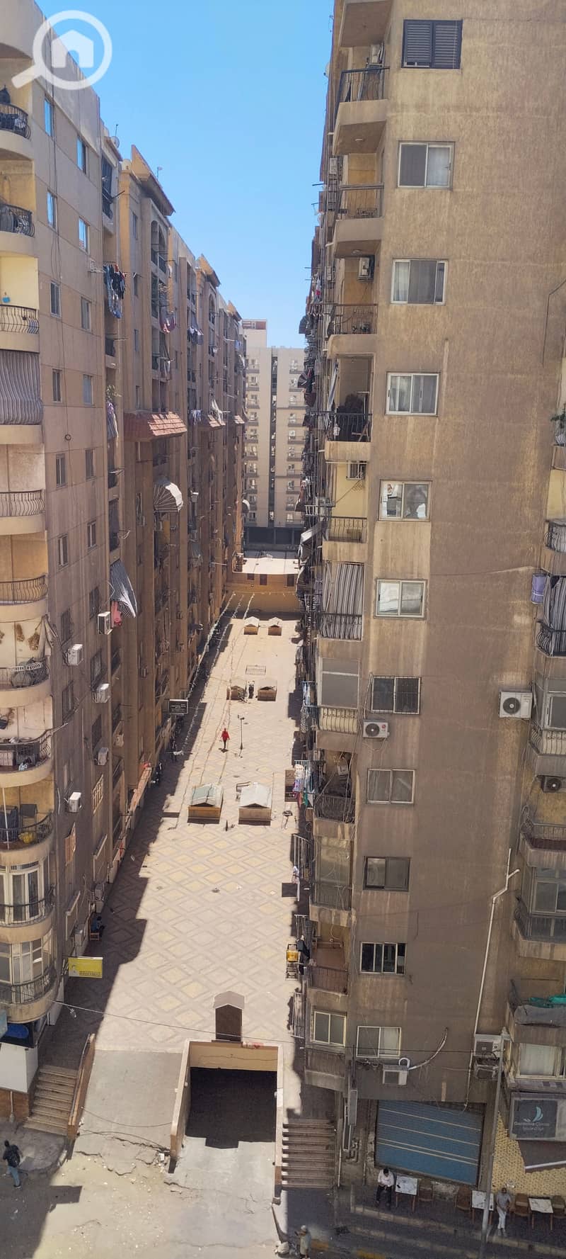 For sale, a super luxury apartment in Carrefour City Light Towers in Sayouf, Mustafa Kamel Street, with full utilities and licensed at an attractive price. - Więcej