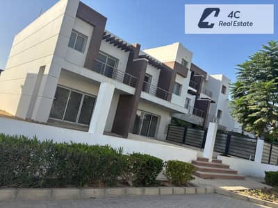 3 Bedroom Townhouse for Sale in New Cairo, Cairo - WhatsApp Image 2024-10-30 at 3.04. 15 PM. jpeg 3 Bedroom Townhouse for Sale in New Cairo, Cairo - WhatsApp Image 2024-10-30 at 3.04. 15 PM. jpeg
