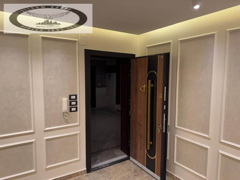 Apartment for sale in Rawdat Al-Azhar Compound, First Settlement (near Al-Rehab Gate 1 and Maxim Mall) Garden view Ultra-super-lux finish - Ansicht 2