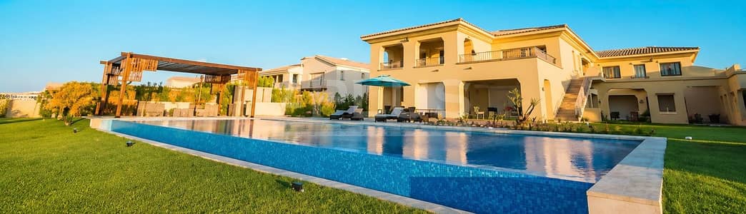 8 Bedroom Villa for Sale in North Coast, Matruh - A9DA5056-2B42-4F89-AF67-91F4E30310DB. jpg