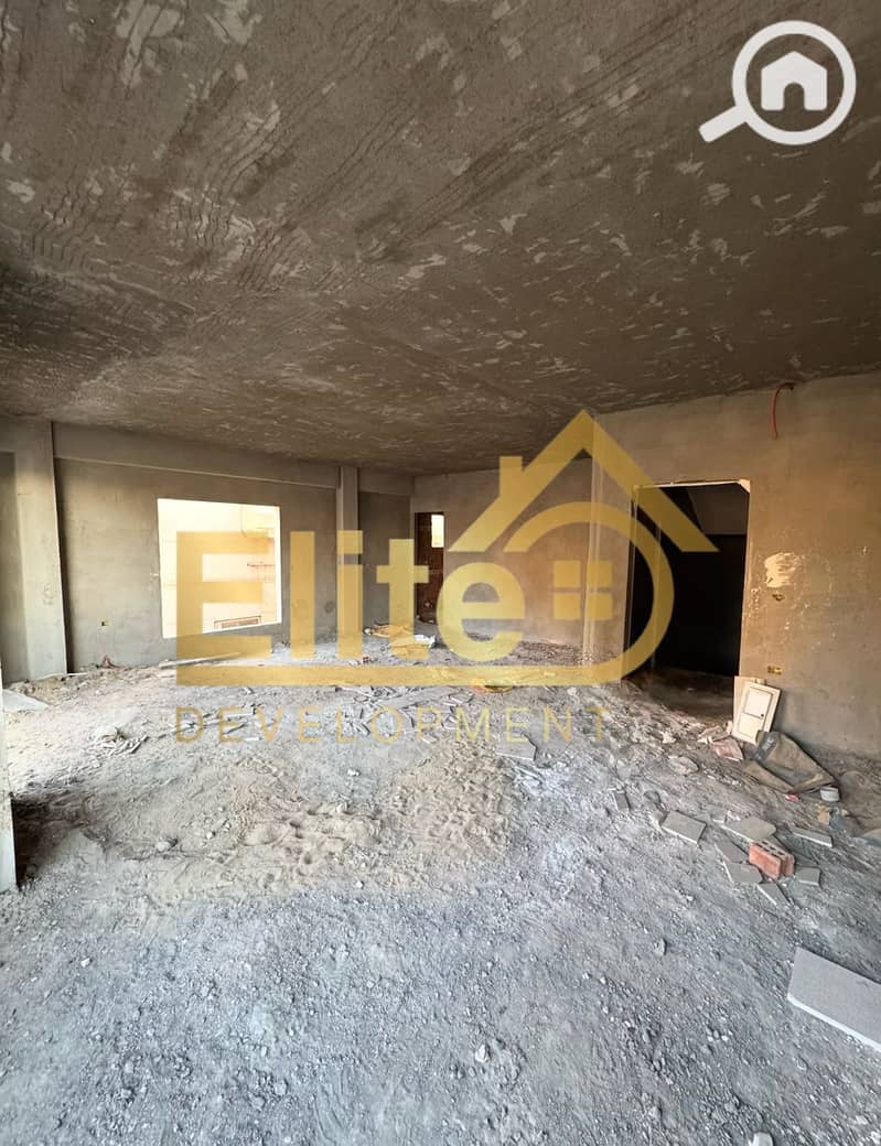 Apartment for sale 300 m North-Facing Ready to move by Owner in Koronfel Villas 2 – Prime Location – Garden View – Minutes from Al Rehab & Go - Ansicht 3