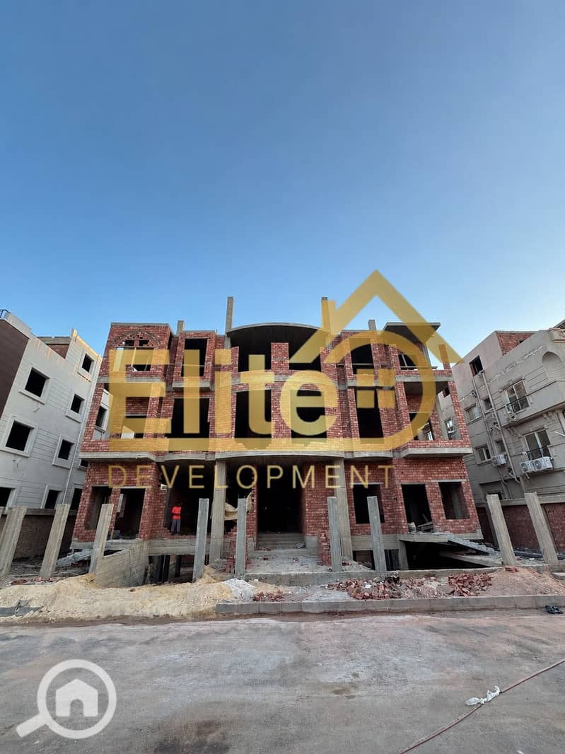 Apartment for sale 300 m North-Facing Ready to move by Owner in Koronfel Villas 2 – Prime Location – Garden View – Minutes from Al Rehab & Go - Ansicht 5