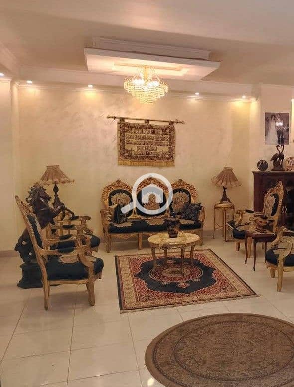 Basement Apartment with Private Garden for Sale in the Exclusive 8th District of Sheikh Zayed City. - Widok 3