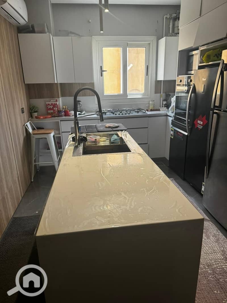 Roof-level apartment for sale in Al Yasmin Villas, Super Lux finish, with a garden view - Aanzicht 3