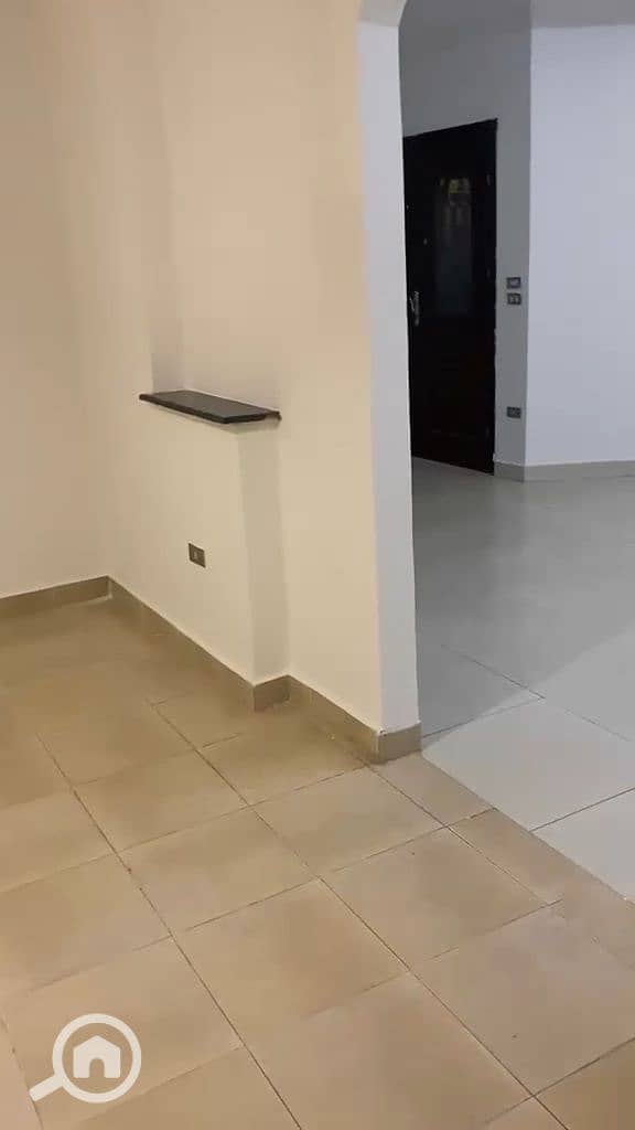 180m luxury apartment with kitchen, elevated ground floor with a private entrance in Al-Banefsaj Villas - Ansicht 3