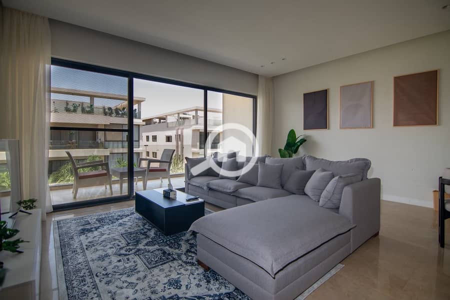 Elite Furnished Apartment For Rent in Lake View Residence Compound -New Cairo - prime Location - Widok 2