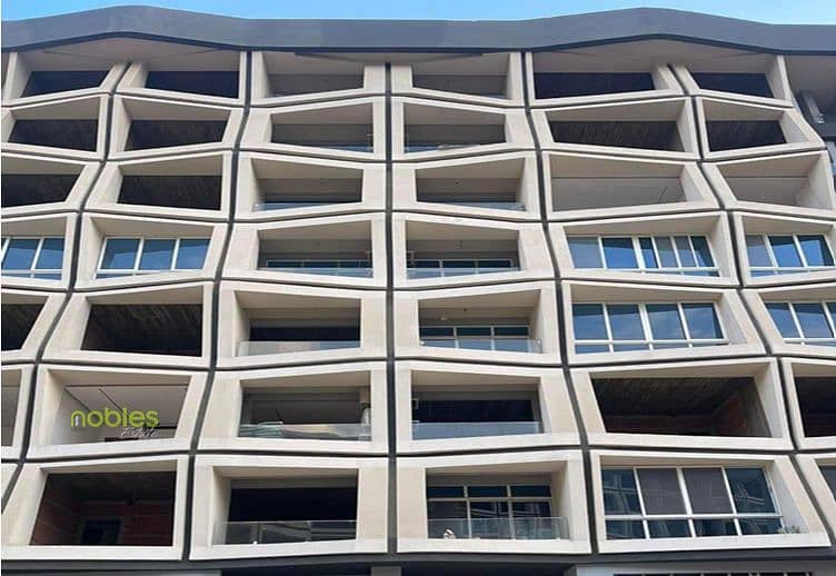 Apartment 3bed, ready to move, prime location R7 in Midtown Condo Compound, New Administrative Capital - Więcej