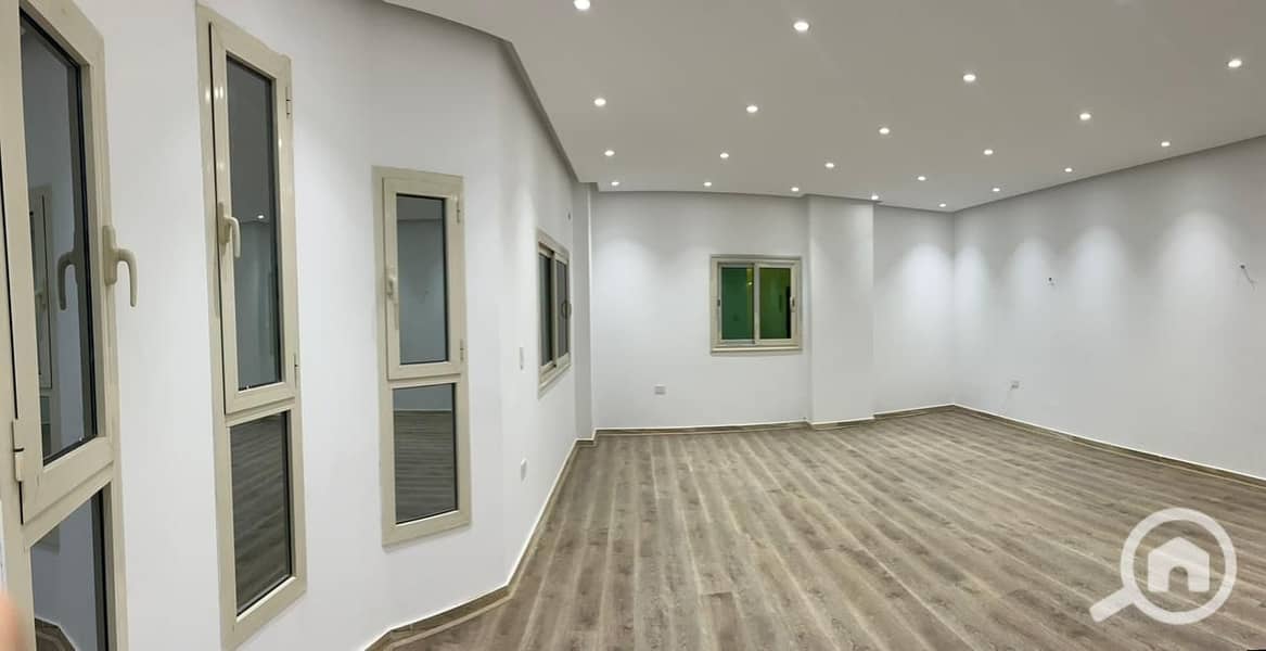 Apartment for rent in Al-Nargis 1 in the compound, with superlux air conditioning - Więcej
