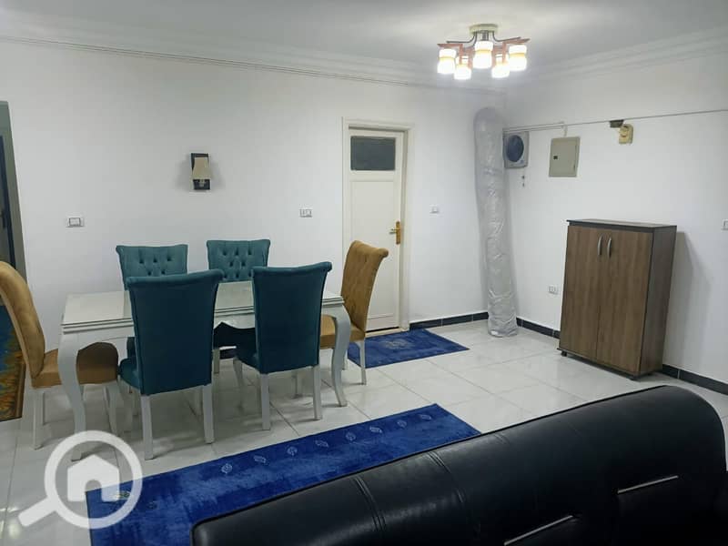 Official administrative apartment 187 square meters in October, El-Hosary Square. From the owner. - Widok 6