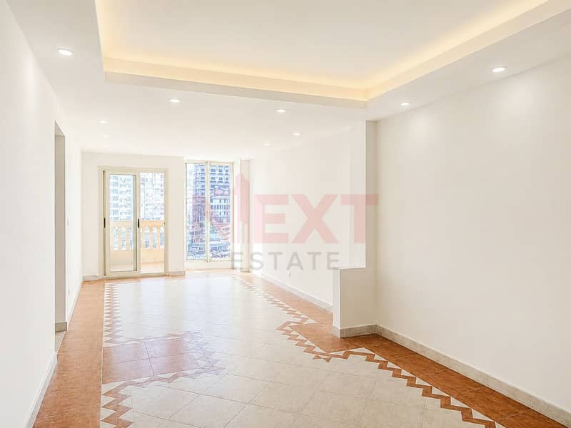 Apartment for Rent – 125 sqm – Stanley – Direct Sea View - Więcej