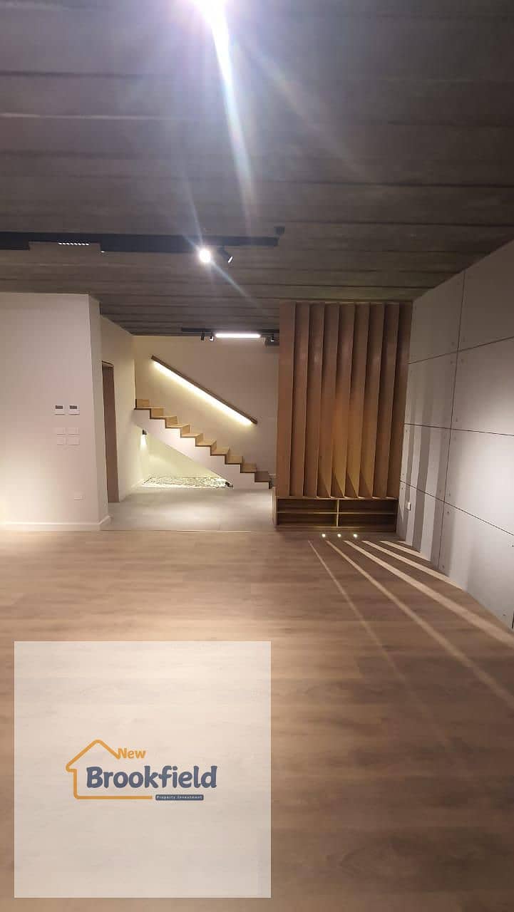 Triplex for Rent Kitchen & A/Cs Eastown SODIC Directly on South 90 Road Golden Square, New Cairo - Ansicht 2