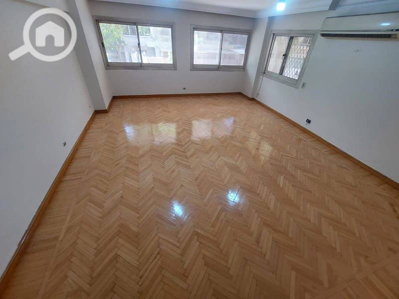 Apartment for rent on the main Shehab Street in Mohandessin, fully air-conditioned. - Widok 4