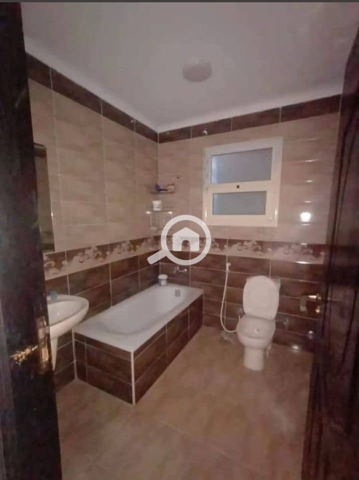 Apartment for rent on the main Shehab Street in Mohandessin, fully air-conditioned. - Więcej