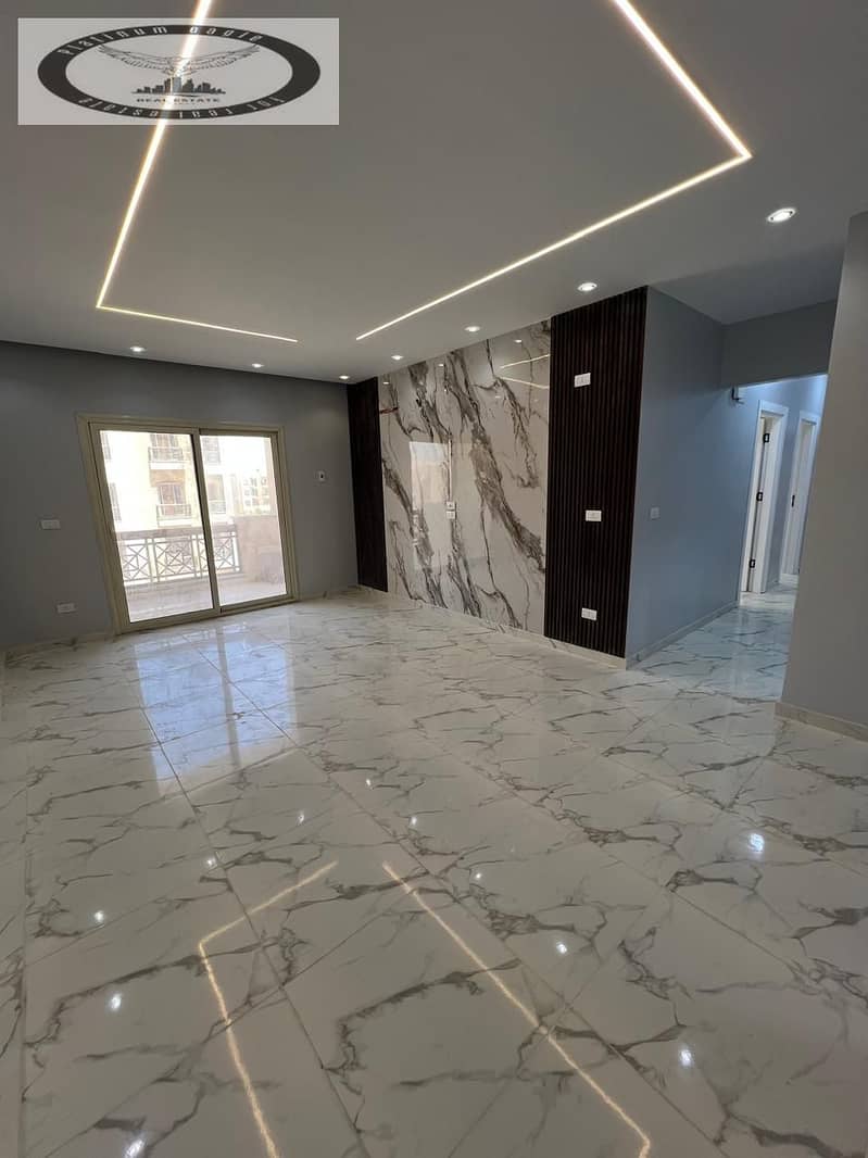 Apartment for rent in the Fifth Settlement, Paradise Compound (near the American University). First-time occupancy (brand new). Ultra-super-lux finish - Ansicht 4