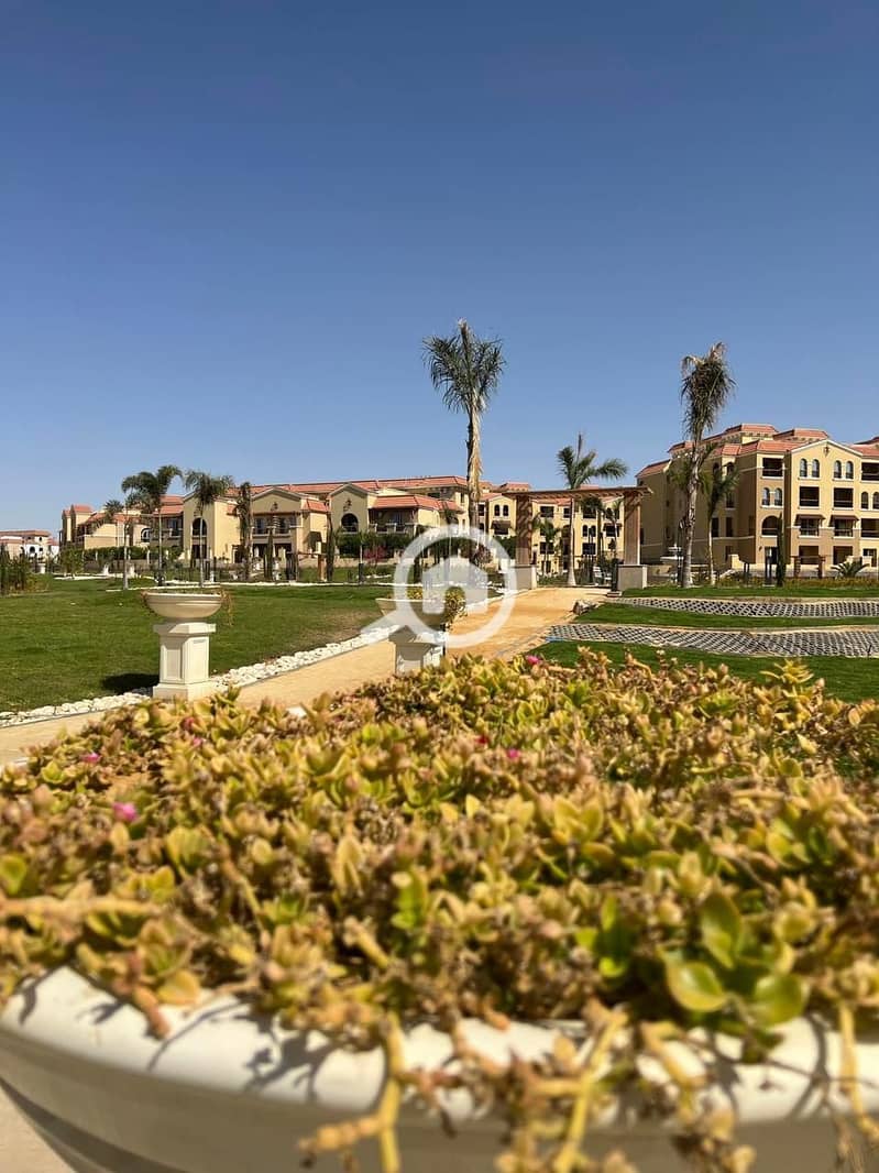 Apartment for Sale – 175 sqm in Maadi View Compound, El Shorouk, Next to Patio Sola – Prime Location – Ready for Viewing – Directly on Suez Road - Widok 2