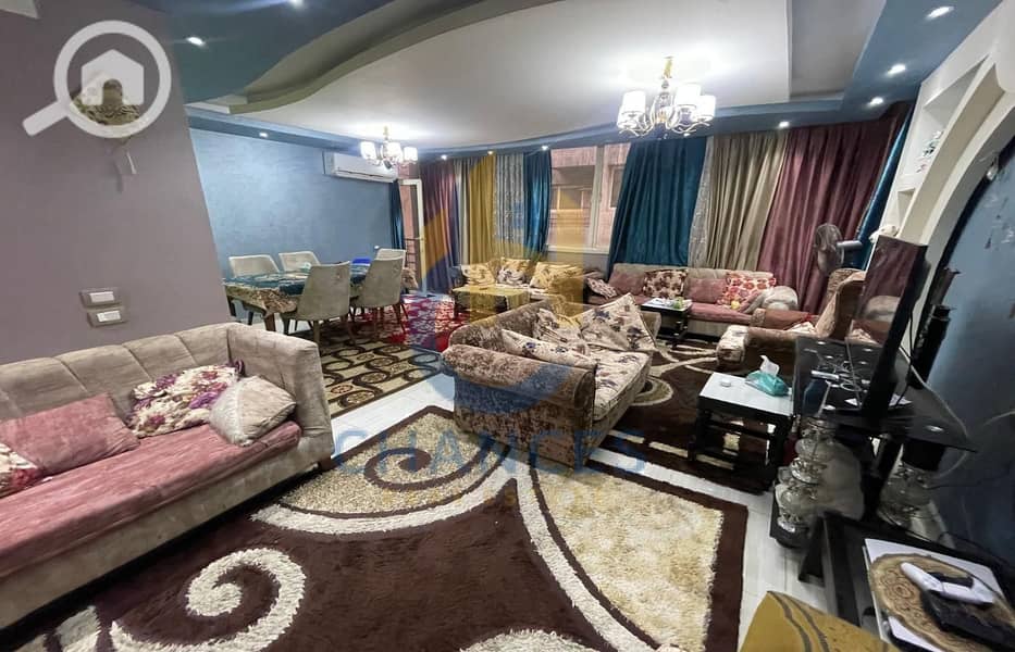 Apartment for sale in Zahraa El Maadi, Grand City compound, Al-Mershdy on the main Saada Street, steps from Carrefour El-Da'eri, close to all services, transportation, and restaurants. - Mehr